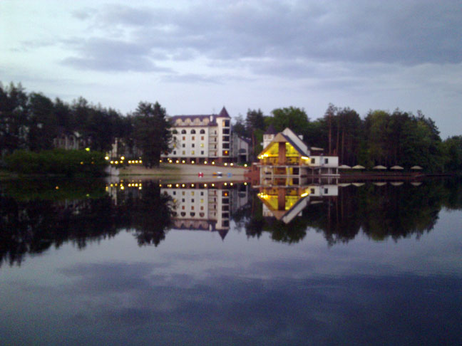 19052010303.jpg