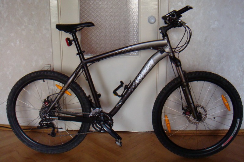 VELO1.JPG