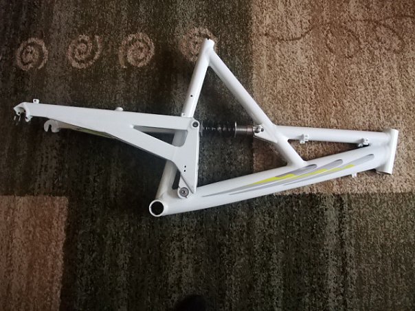 нова рама.jpg