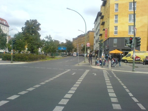 x_0a2485b0.jpg