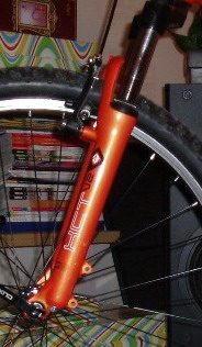 FORK XCT.jpg