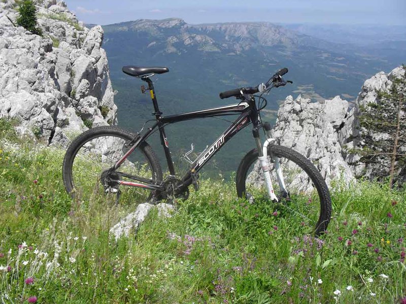 вел-в-горах.jpg