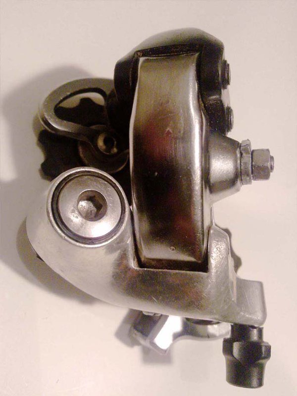 011020111864 2.jpg