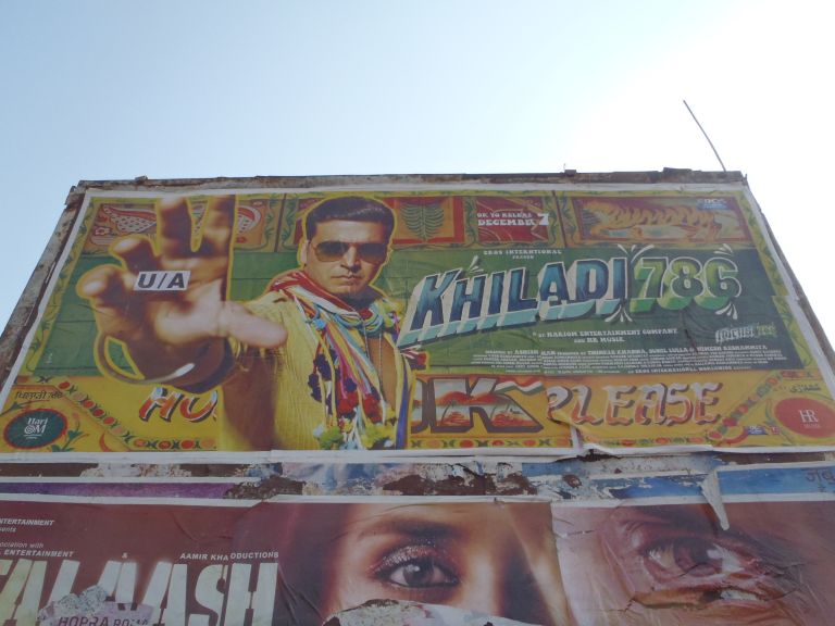 khiladi.jpg