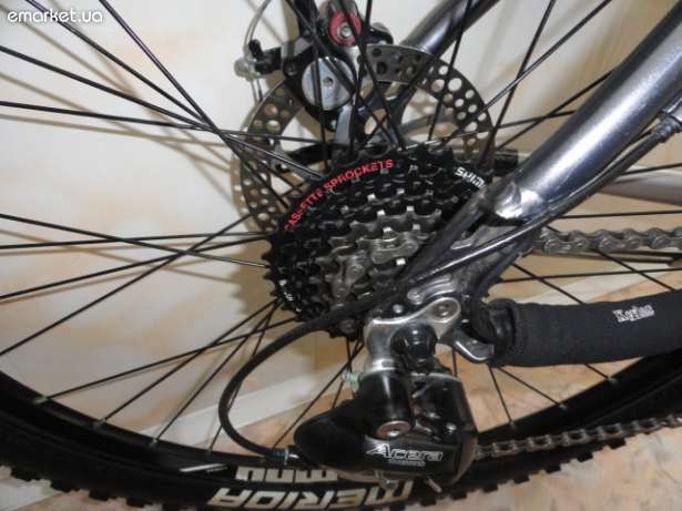 velosiped-rock-machine-heatwave-70-6_rev001.jpg