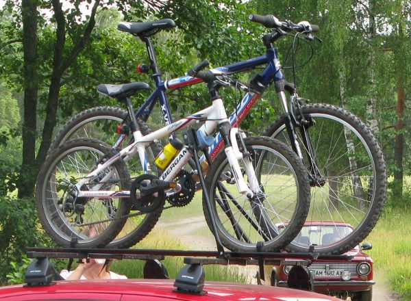 bike_on_roof.jpg