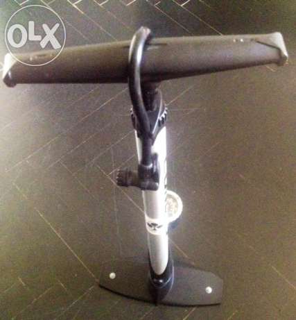 209851286_2_644x461_prodam-velosipednyy-nasos-longus-s-manometrom-11-bar-fotografii.jpg