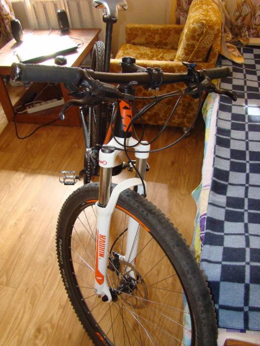 361000172_2_1000x700_prodam-ktm-ultra-nayner-fotografii.jpg