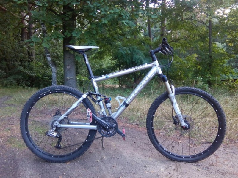 356517612_1_1000x700_dvuh-podves-trek-fuel-90-sram-x9-rock-shox-ne-merida-giant-specialized-cherngv.jpg (166.95Кіб)Переглянуто 2829 разів 356517612_1_1000x700_dvuh-podves-trek-fuel-90-sram-x9-rock-shox-ne-merida-giant-specialized-cherngv.jpg