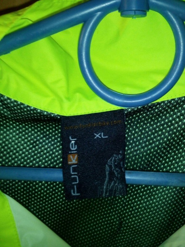 nWE7pC85cZk.jpg