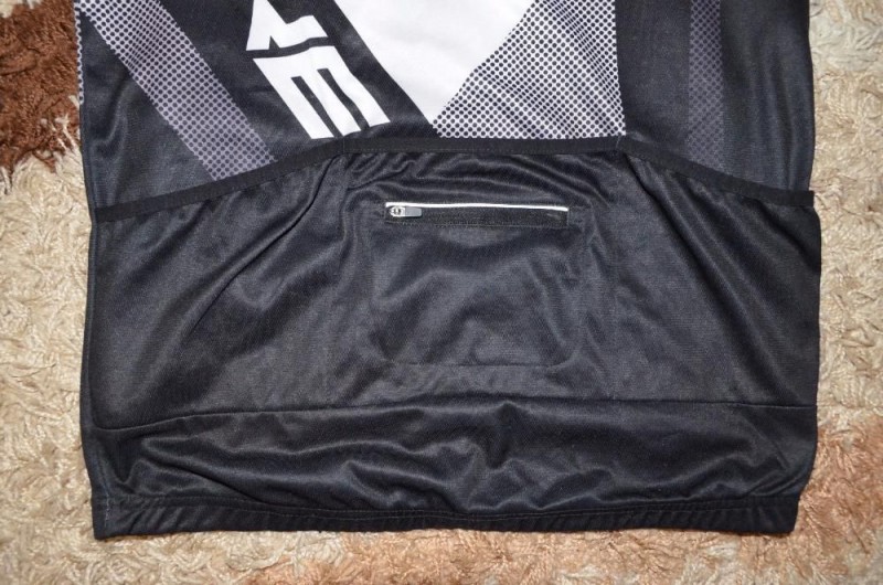 445727322_4_1000x700_dzhersi-crivit-sports-moda-i-stil.jpg