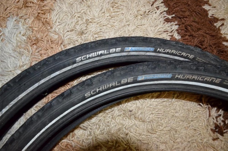 450129028_2_1000x700_velopokryshki-schwalbe-hurricane-26h20-raceguard-fotografii_rev001.jpg