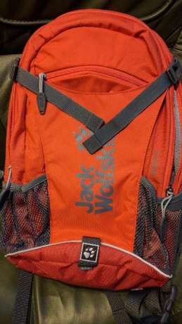 439872884_2_644x461_ryukzak-jack-wolfskin-velocity-12-beg-velo-daypack-fotografii.jpg