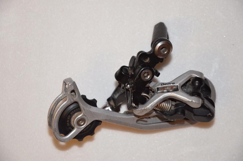 535552432_1_1000x700_zadniy-pereklyuchatel-shimano-deore-xt-rd-m772-shadow-sgs-kiev.jpg