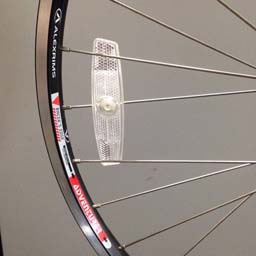 roda-aro-26-alexrims-adventurer-v-brake-raio-inox-bike-D_NQ_NP_952503-MLB25808531058_072017-F.jpg